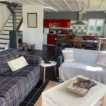 Maison Proche Du ! *